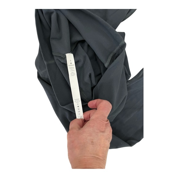 Size 6 Lululemon Align pant 30” Dark Shadow - Picture 3 of 3